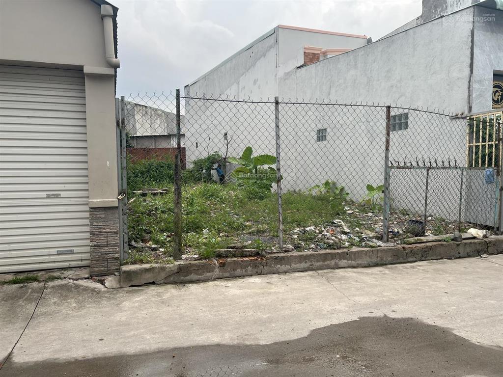 Cần bán đất có nhà sẵn cách chợ hóa an chỉ 100m
