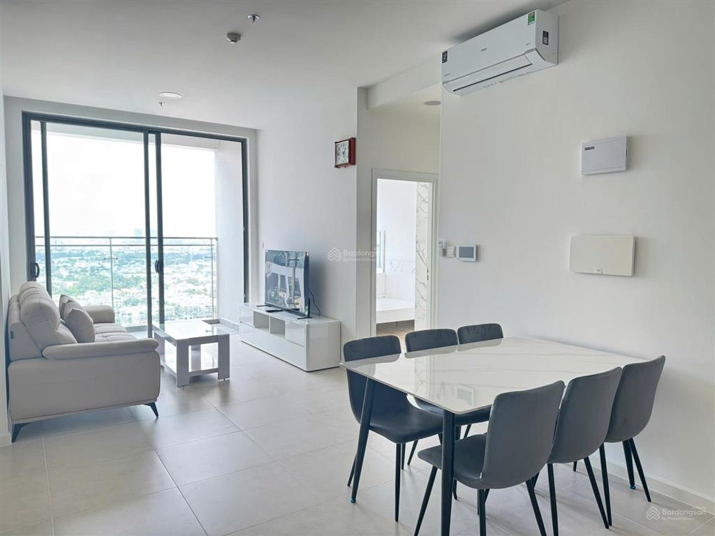 Bán căn hộ urban green thủ đức 2 phòng ngủ view đông, full nội thất, nhà mới 100%