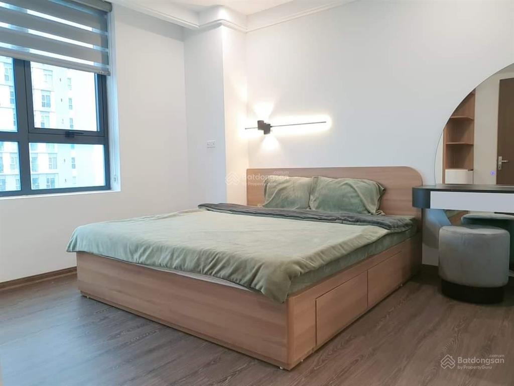 Chính chủ bán căn góc đẹp 3pn, 2wc, 96m2, view hồ, toà n03t1 ngoại giao đoàn, 0393 755 ***