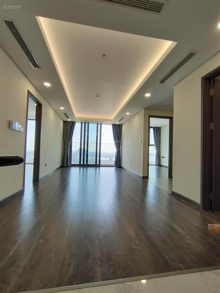 Cần cho thuê căn 3pn view hồ tây siêu đẹp, ảnh chuẩn căn hộ 100% tòa cao cấp n01t7 han jardin. 17tr