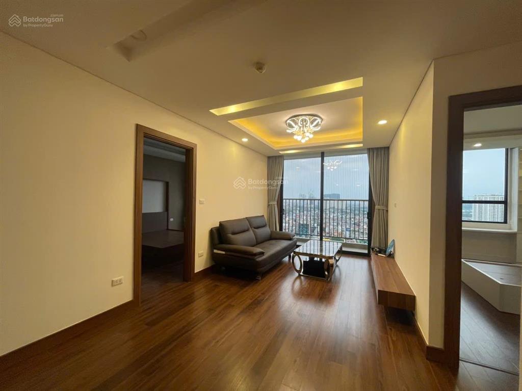 Cho thuê căn 4pn view công viên, tòa n01t1 ngoại giao đoàn, diện tích 133m, 4pn, 3wc. giá 18 triệu.