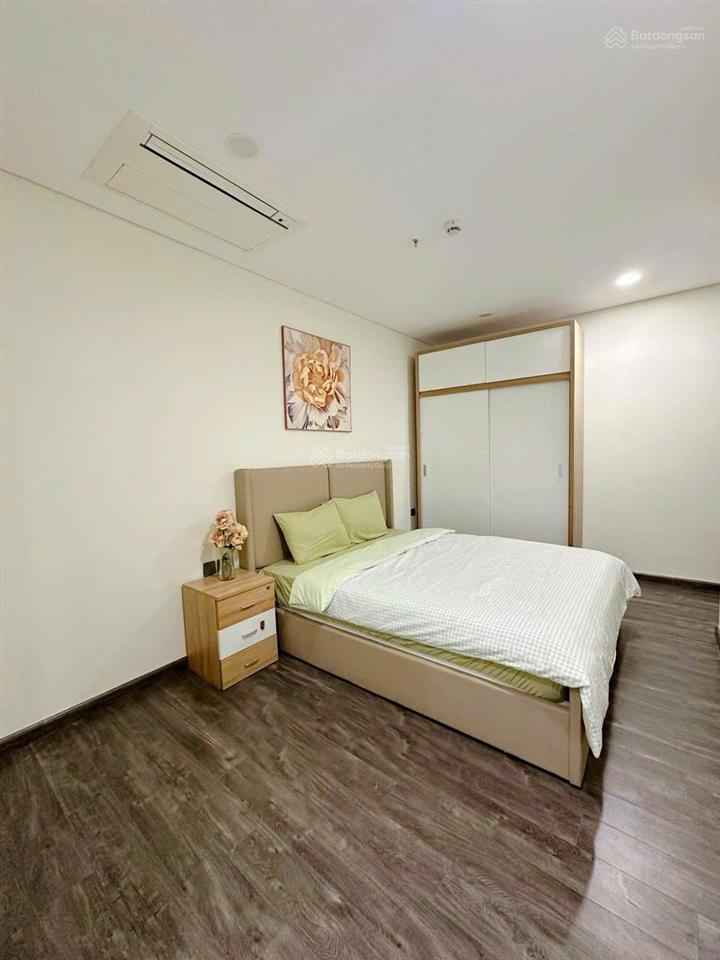 Chính chủ cho thuê căn hoa hậu 4pn 3wc 145m2, full nội thất, view hồ tây, toà n01t7 ngoại giao đoàn