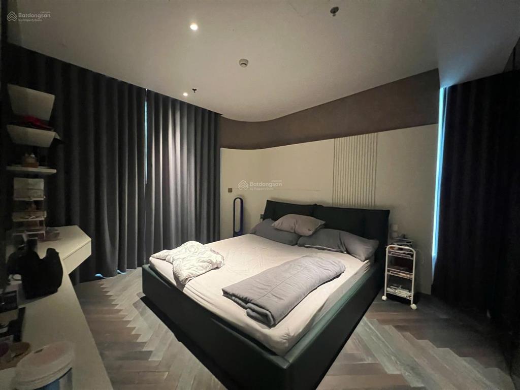 Cho thuê căn góc hoa hậu, 4pn, 3wc, 143m, toà cao cấp n01t6, giá rẻ, full đồ nội thất, 0393 755 ***