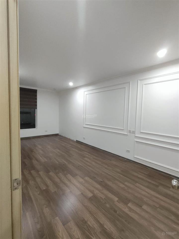 Chính chủ cần cho thuê căn 3pn, 2wc, 112m2, view hồ, căn hoa hậu, tòa n02t3 ngoại giao đoàn, 14tr