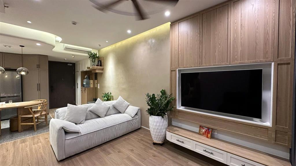Bán căn hộ cc celesta rise, 6,5 tỷ, 85m2, 2pn, 2wc, nội thất đầy đủ, tốt hot!