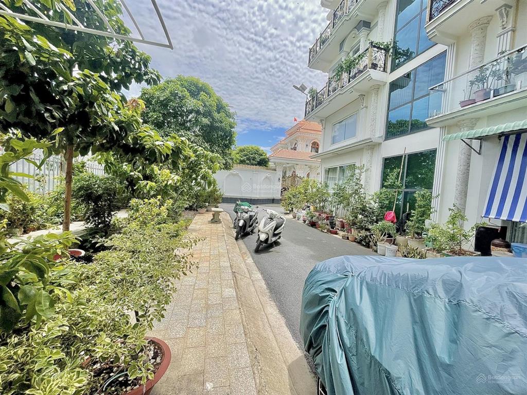 Nhà khu biệt lập  view công viên  dòng tiền gần 30tr/tháng tự vận hành