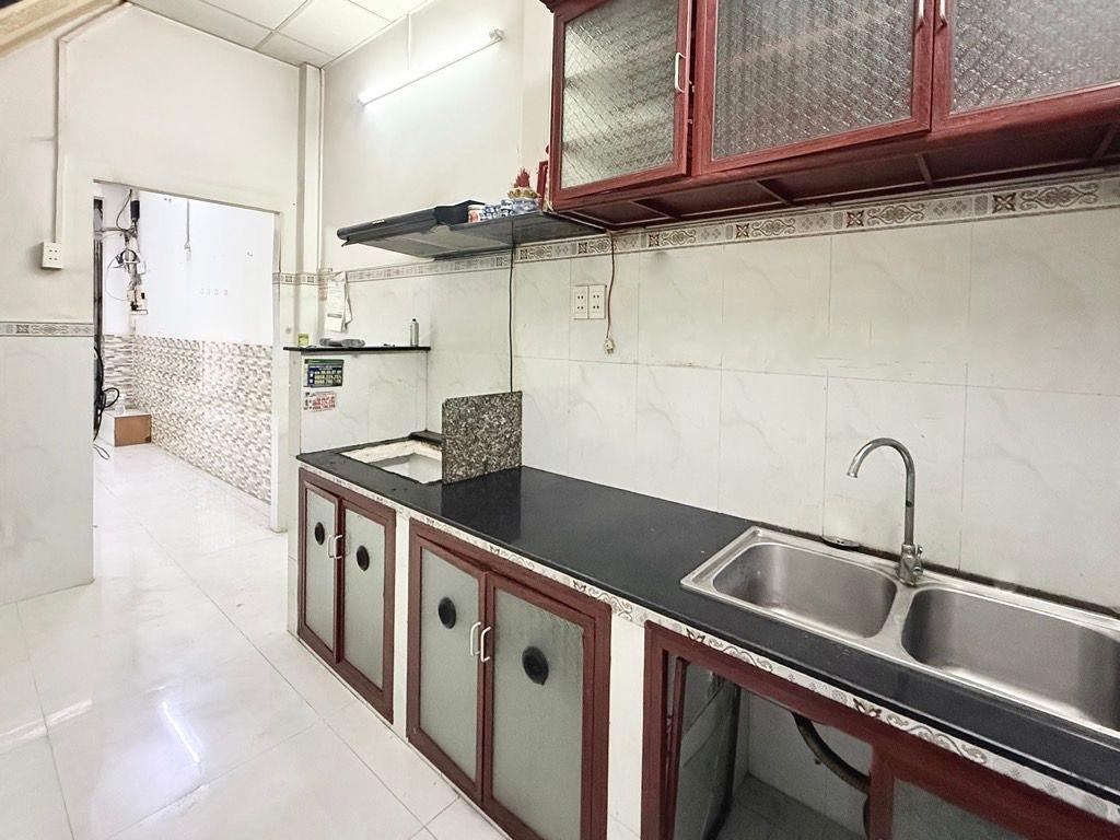 [L2527] Sát ĐH Văn Lang 2, hẻm thông, vuông vức, giá 4.x tỷ
