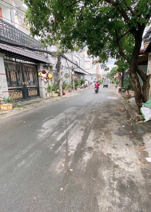 [L2605*] Sát Emart Phan Huy Ích, Ngang 7m Hiếm Có, 15.x Tỷ