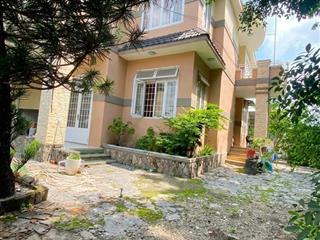 [L2664*] Biệt thự sân vườn 661m2 sát Chợ Hóc Môn, giá chỉ 18.x tỷ