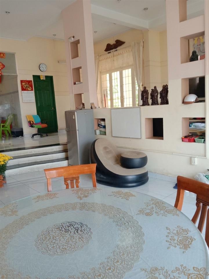 [L2664*] Biệt thự sân vườn 661m2 sát Chợ Hóc Môn, giá chỉ 18.x tỷ