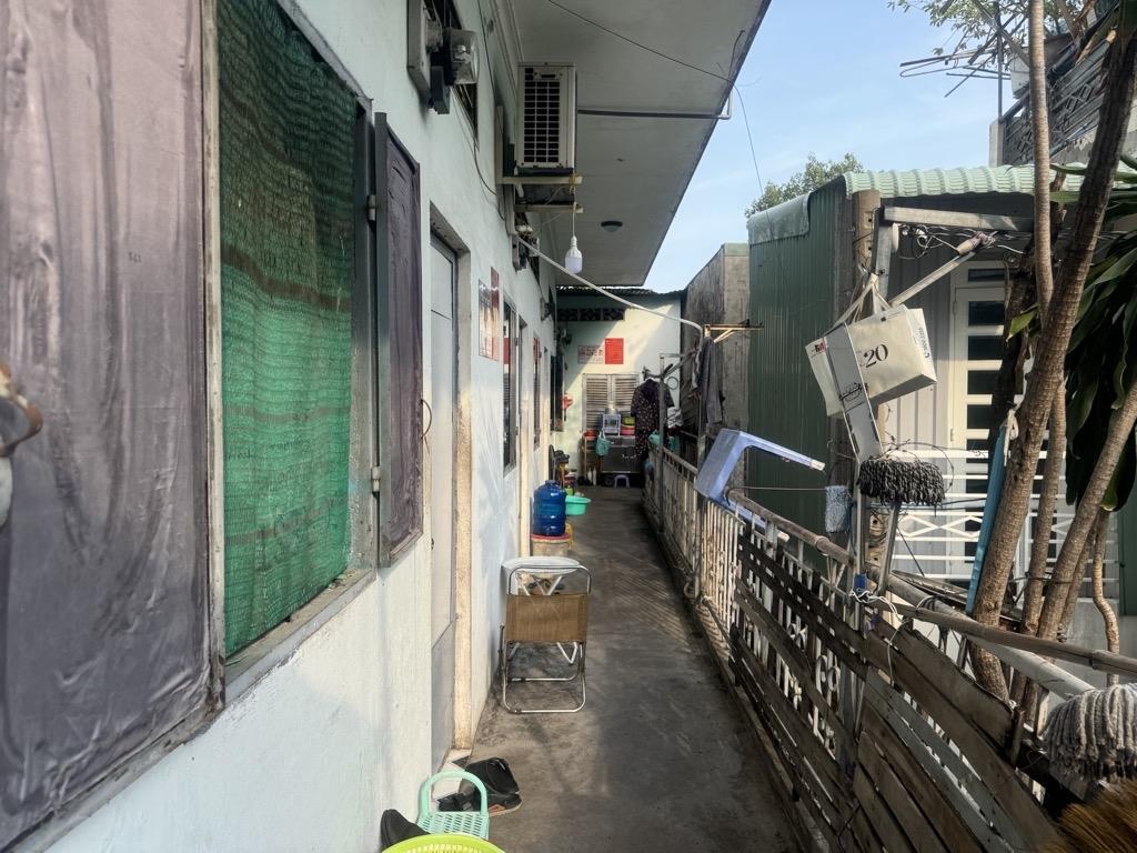 [L5882] Nhà Nở hậu HXH né cạnh UBND P.Gò Vấp, giá 30.x tỷ