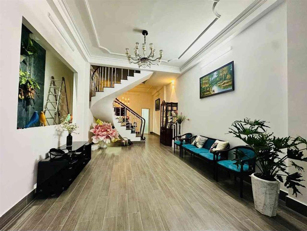 [L2983] Nhà đẹp Phan Huy Ích, Hẻm xe hơi cạnh Emart - Giá 5.x tỷ