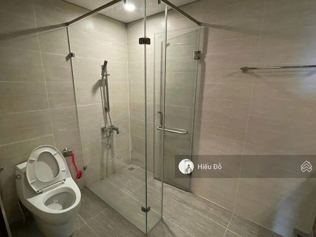 Cho thuê 34t hoàng đạo thuý 160m2 3 ngủ, đồ cơ bản  full đồ chỉ 15tr/tháng.  0963 699 ***