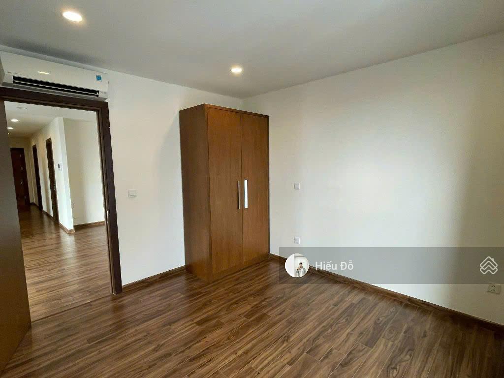 Cho thuê 34t hoàng đạo thuý 160m2 3 ngủ, đồ cơ bản  full đồ chỉ 15tr/tháng.  0963 699 ***