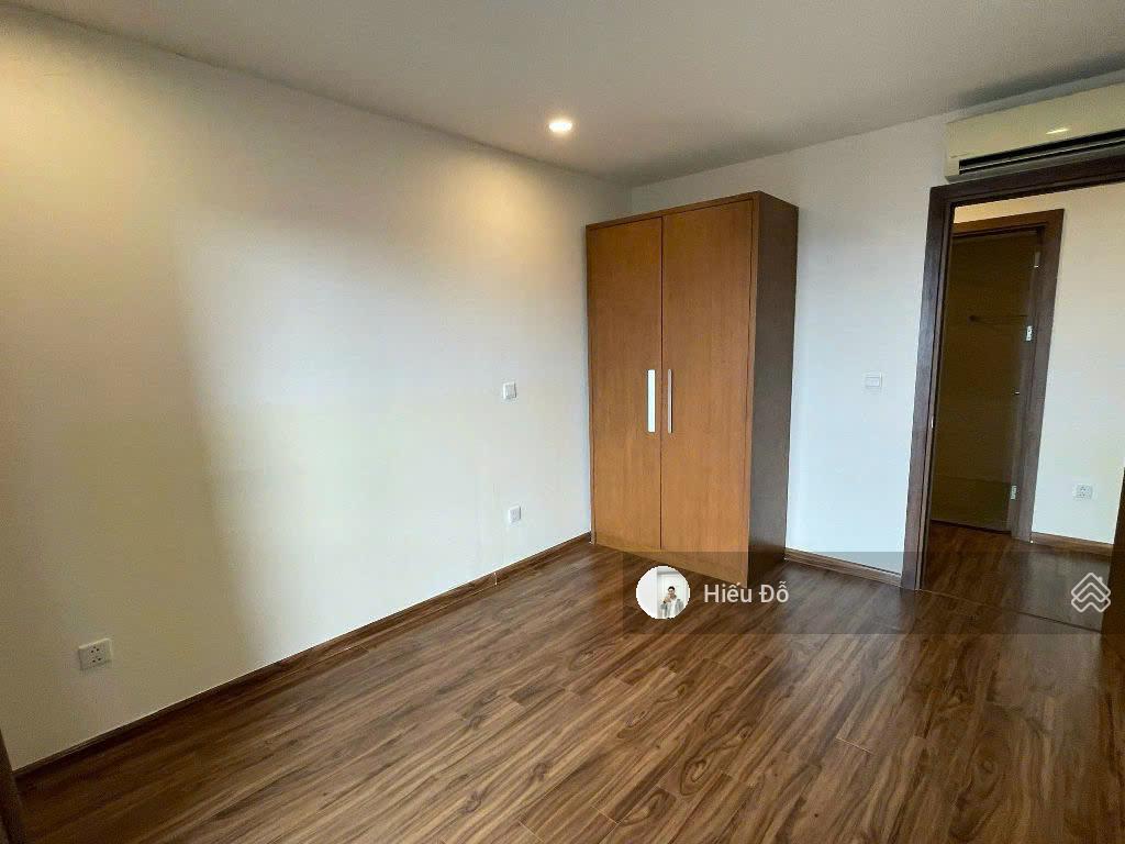 Cho thuê 34t hoàng đạo thuý 160m2 3 ngủ, đồ cơ bản  full đồ chỉ 15tr/tháng.  0963 699 ***