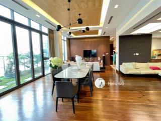 Cho thuê penthouse duy nhất 400m2 4n4w full đồ siêu cao cấp. ban công chạy quanh nhà