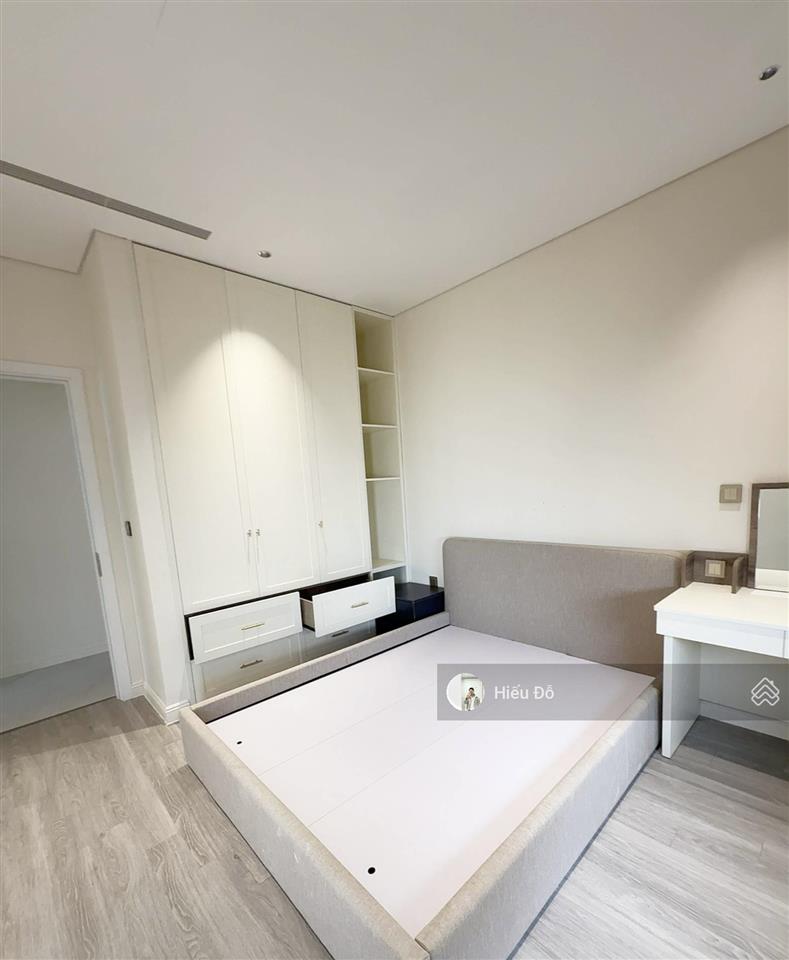 Brg 25 lê văn lương cho thuê căn hộ 161m² 4n3w full nội thất luxury. giá tốt dự án.