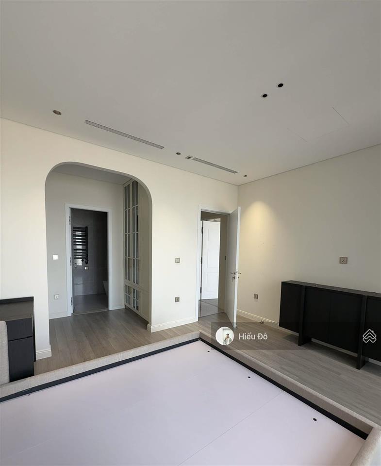 Brg 25 lê văn lương cho thuê căn hộ 161m² 4n3w full nội thất luxury. giá tốt dự án.