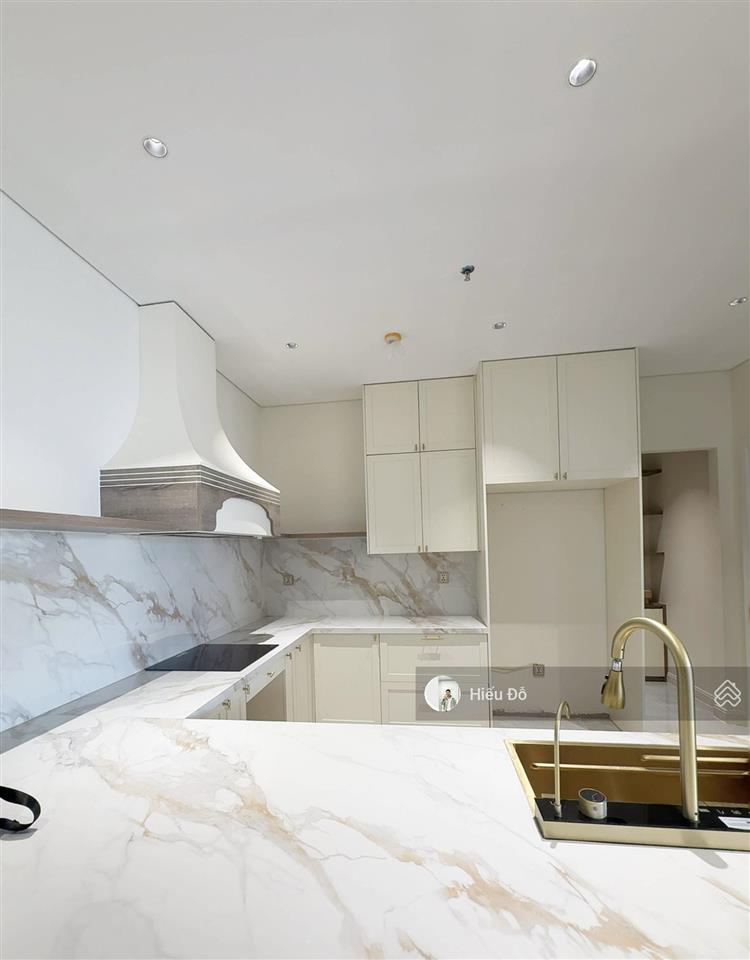 Brg 25 lê văn lương cho thuê căn hộ 161m² 4n3w full nội thất luxury. giá tốt dự án.