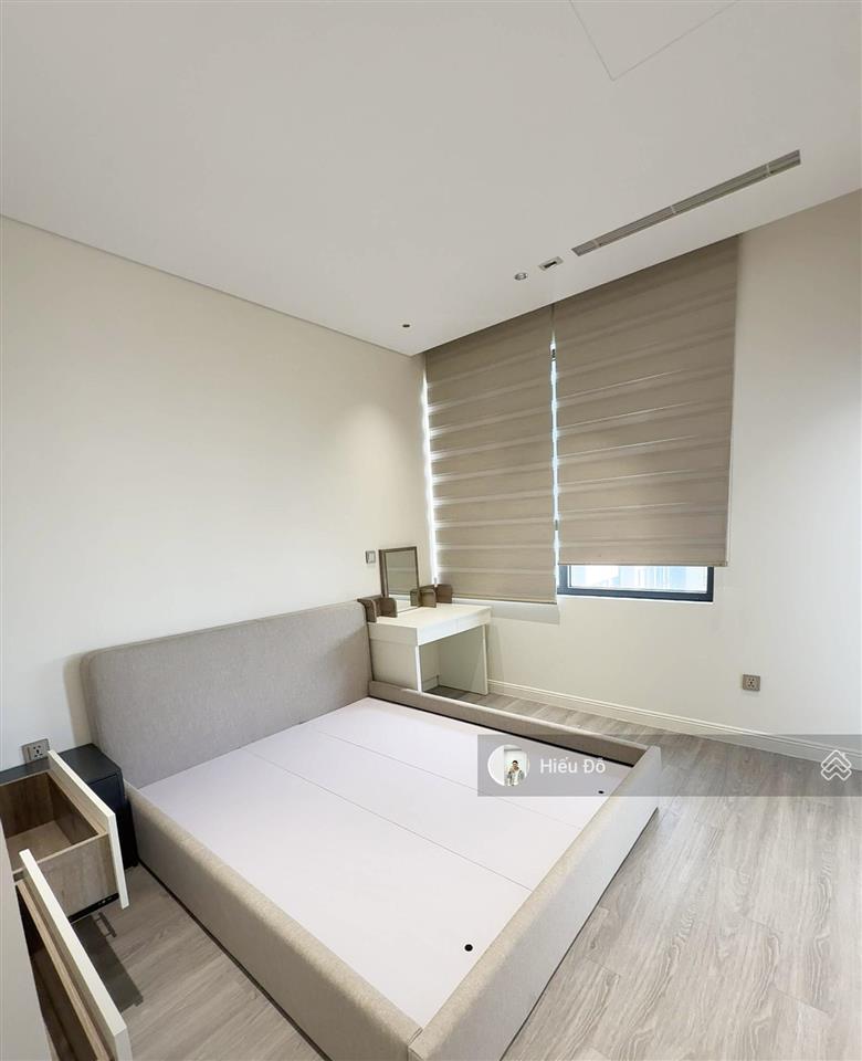 Brg 25 lê văn lương cho thuê căn hộ 161m² 4n3w full nội thất luxury. giá tốt dự án.