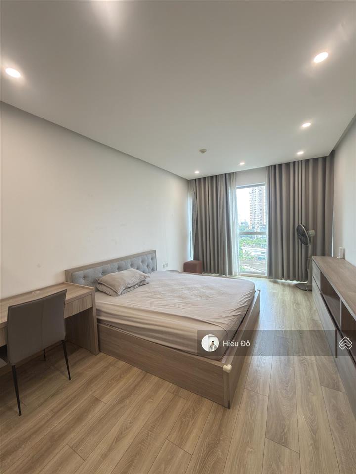 Mandarin garden hoàng minh giám cho thuê ch 130m2 3n2w full đồ. giá chỉ 25 tr/th. có slot oto