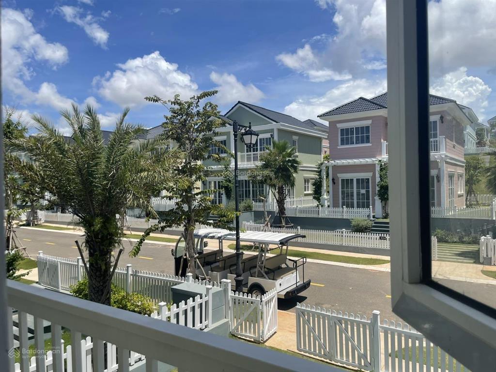 Cần cho ra căn biệt thự độc lập trong khu nghỉ dưỡng novaworld phan thiết. tổng diện tích 240m²