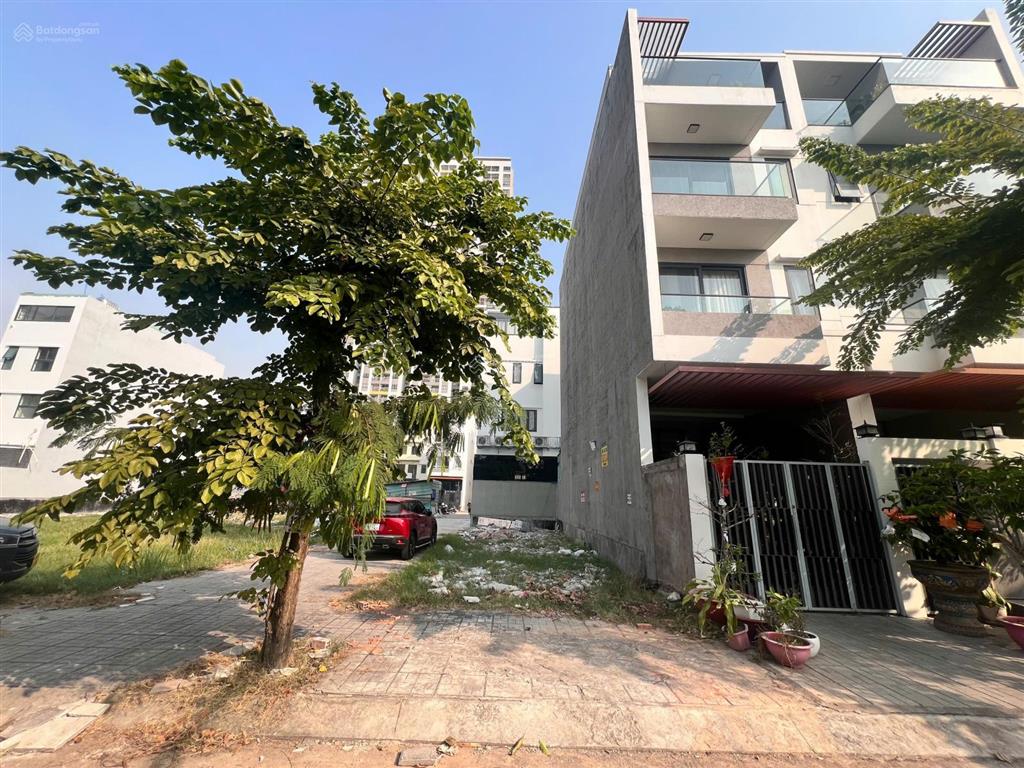 Bán lô đất nền đường đào trí, gần q7 riverside hưng thịnh dt 5x18m, giá cực tốt 7.5 tỷ
