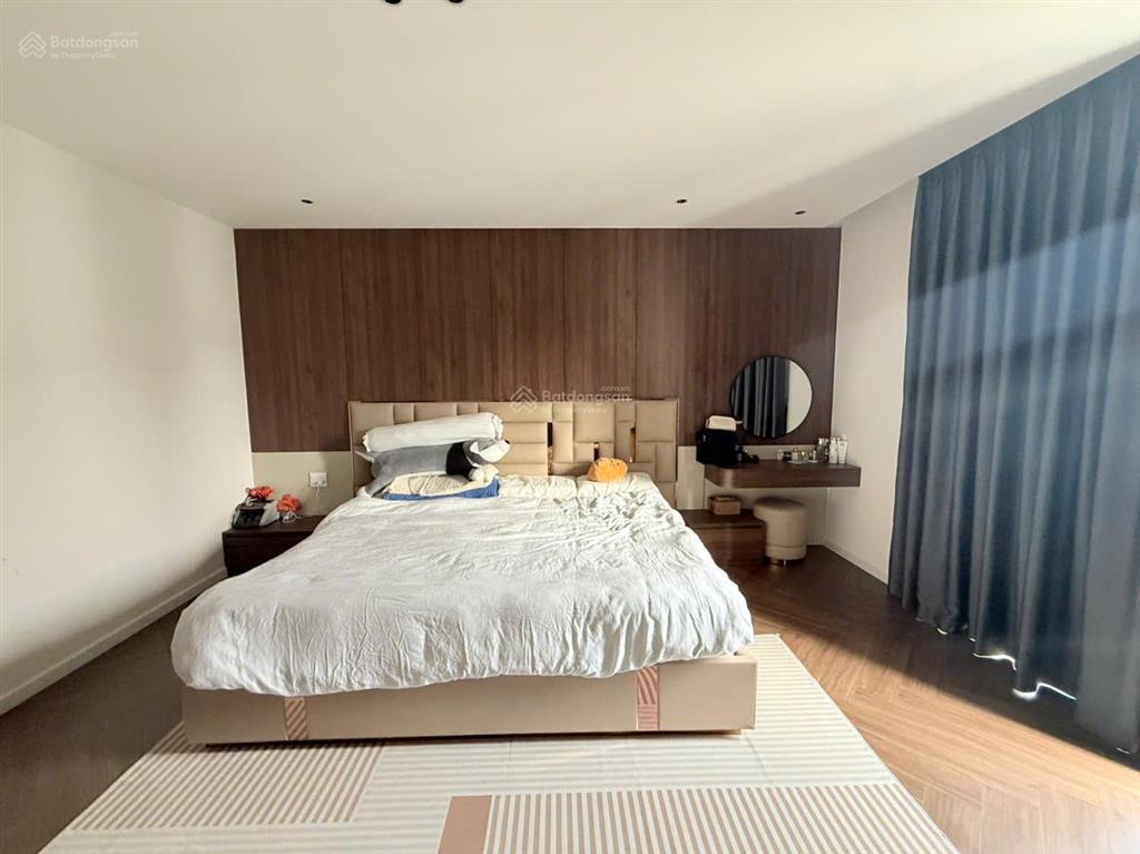 Cần bán gấp nhà kdc lavila kiến á nhà bè giá 11.2 tỷ dt 5.5x17.6m.  tôi 0933 906 ***