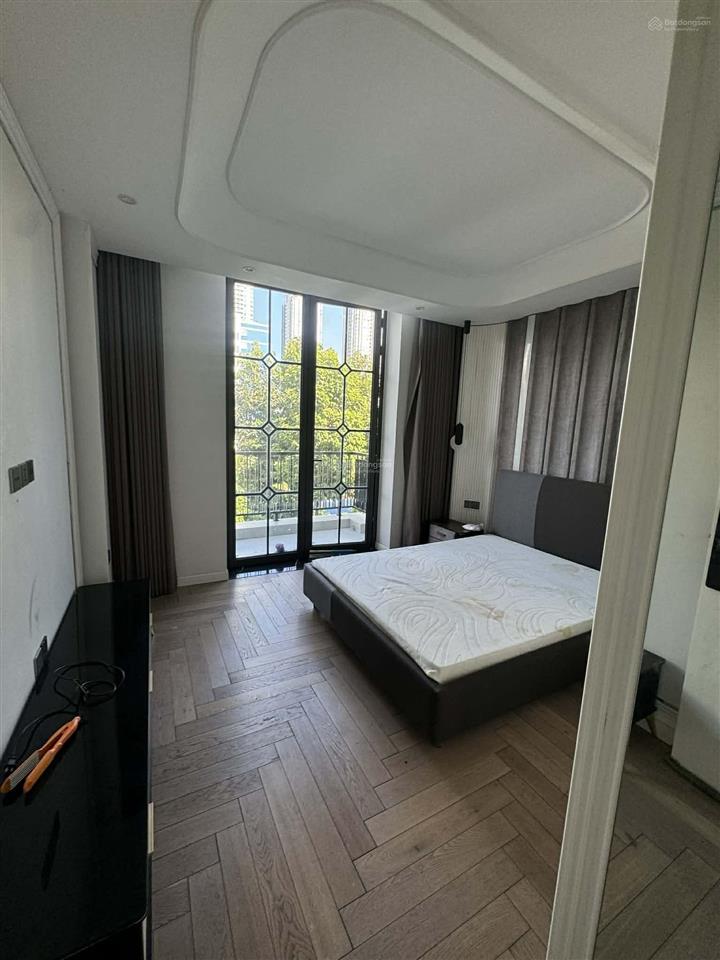 Chính chủ cho thuê nhà phố 5x20m 100m2 nội thất đẹp giá 40tr/tháng   0933 906 *** hải nguyễn