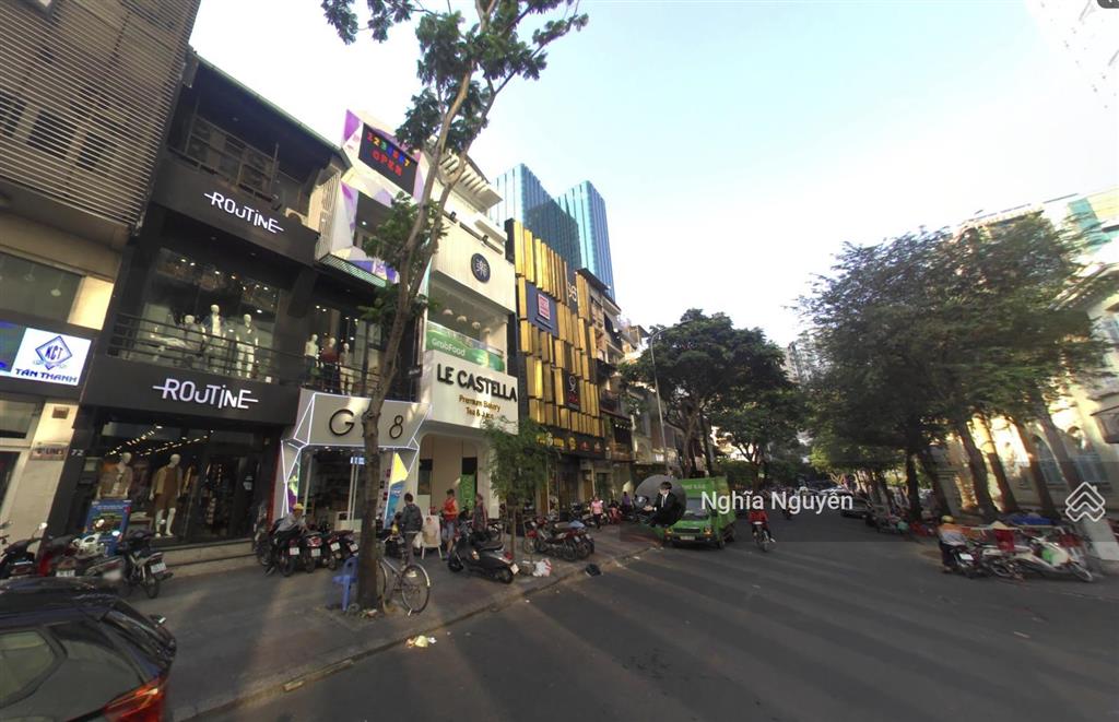 Hàng hiệu dưới chân bitexco! bán nhà ngô đức kế  hồ tùng mậu 4,5x35m 3 tầng cho thuê 235tr/tháng