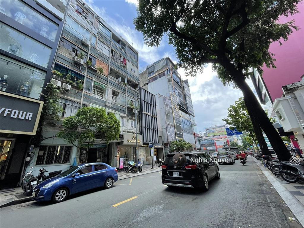 40 tỷ! bán khách sạn 1 hầm 7 tầng lý tự trọng  bến thành q1 (4x20m cho thuê 140 triệu/tháng)