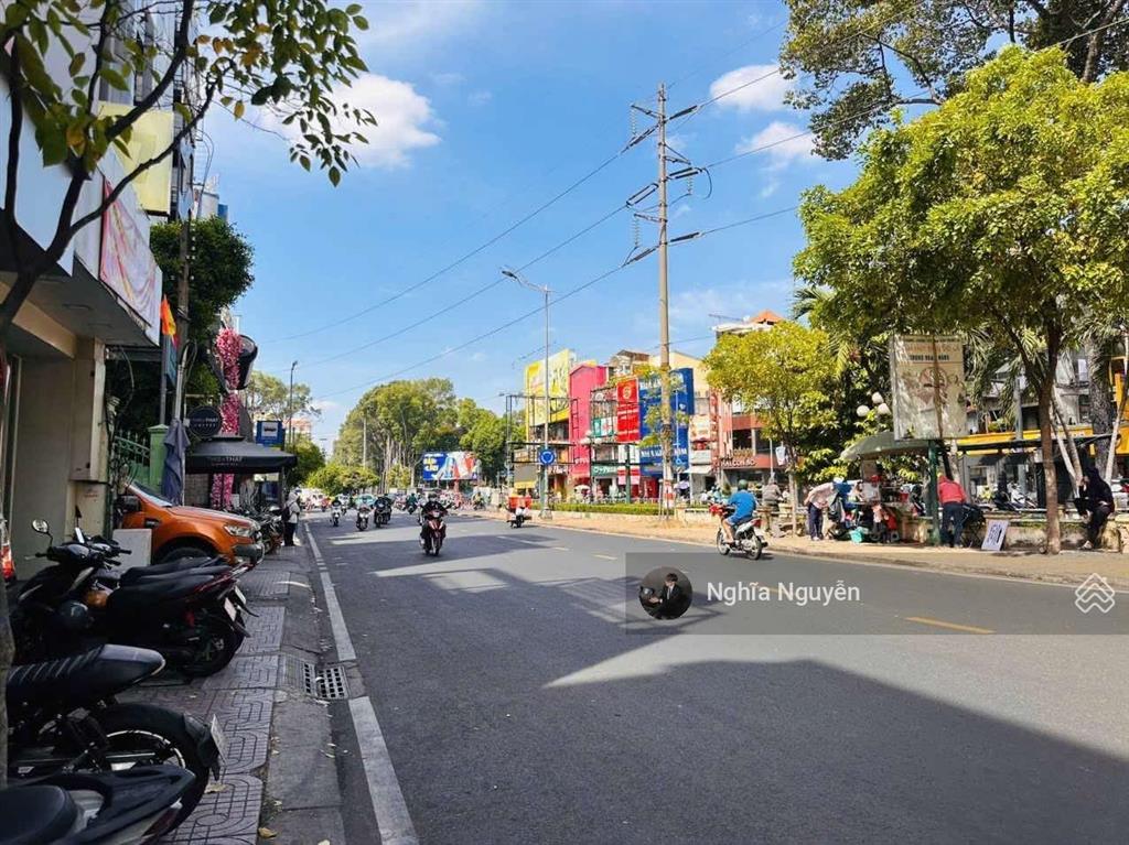 Bán gấp toà nhà góc 2 mt nguyễn thị minh khai  hđ thuê 180 triệu (6x16m 1 hầm 7 tầng)  giá 45 tỷ