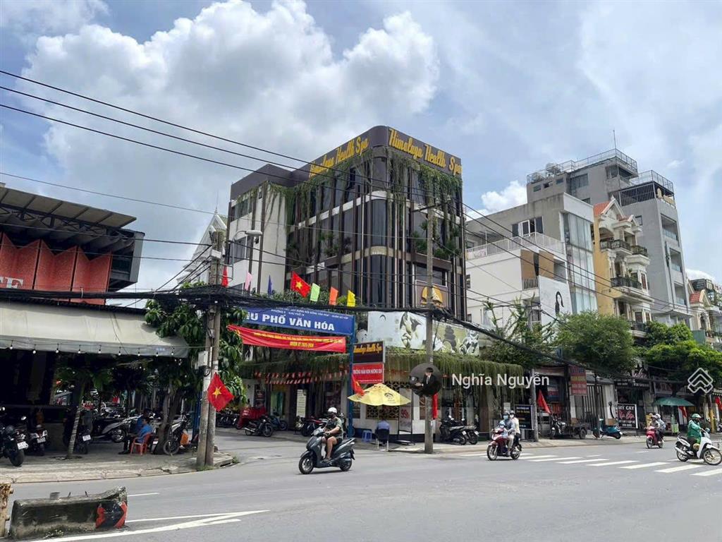 30 tỷ! bán gấp nhà ngang 6m nguyễn trãi  quận 1  115m2  kvxd 1 hầm 7 tầng