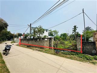 Lô đất đẹp 400m2 full thổ cư  mt 10m  trung tâm thôn  cách đường hcm 500m  giá chỉ 2 tỷ