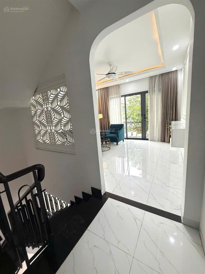 Cho thuê nhà 4pn, 3wc ở nguyễn minh hoàng, 24 triệu, 72m²