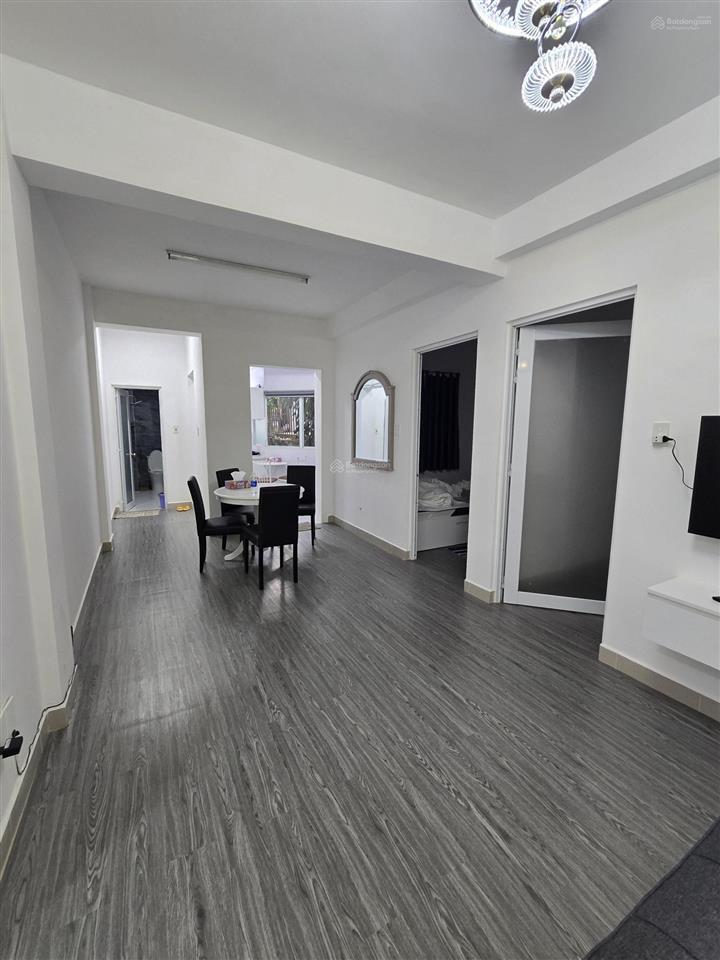 Bán chung cư có sổ và thang máy đào duy từ 55 m2 chỉ 2 tỷ 8  2 phòng ngủ cách chợ đà lạt gần 1km