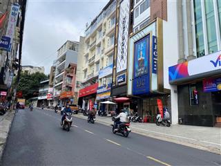 Cho thuê mặt bằng mặt tiền ba tháng hai 22 triệu cách chợ đà lạt chỉ 1km  50m2 ngang 4m