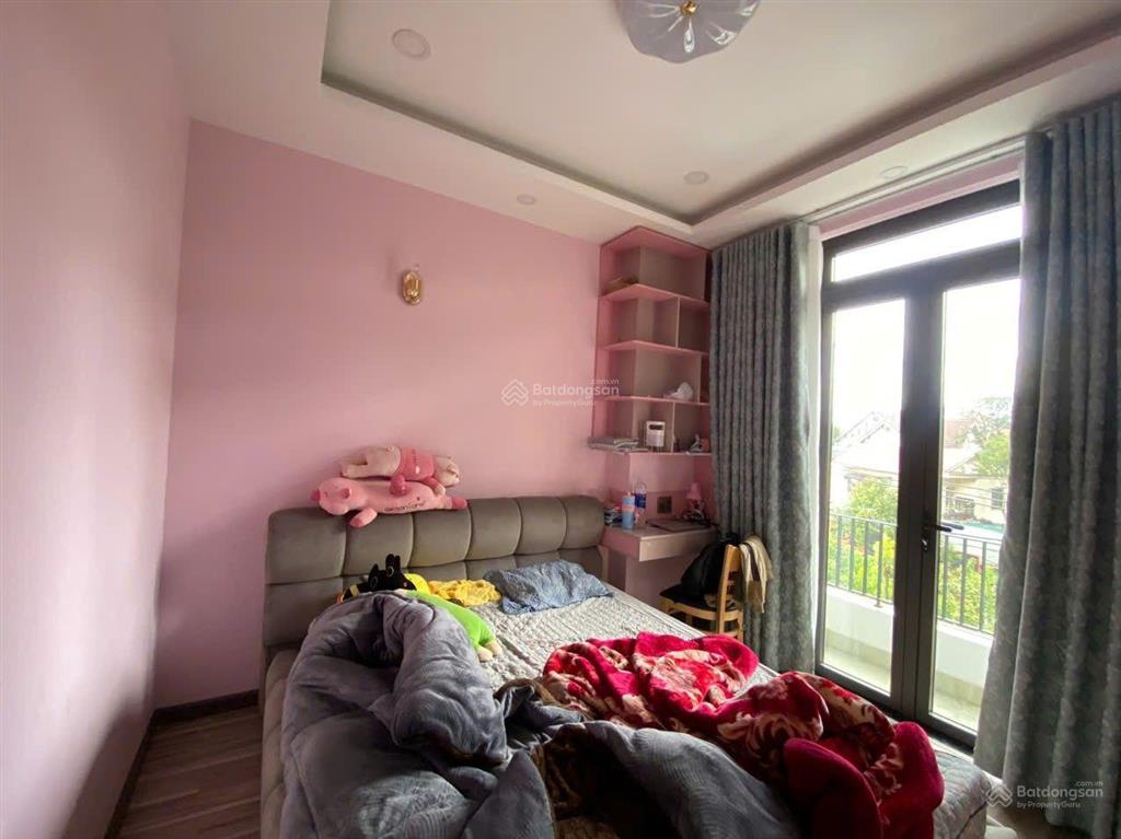 Cho thuê tòa nhà 48 triệu mặt tiền nguyễn đình chiểu 122m2 ngang 5.5m gần ngã tư đèn xanh sầm uất
