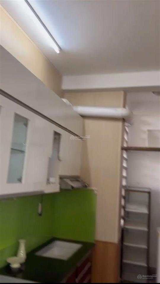 Bán căn góc chỉ 2 tỷ 7 chung cư hùng vương có thang máy 60 m2 sổ hồng lâu dài vay ngân hàng dễ dàng