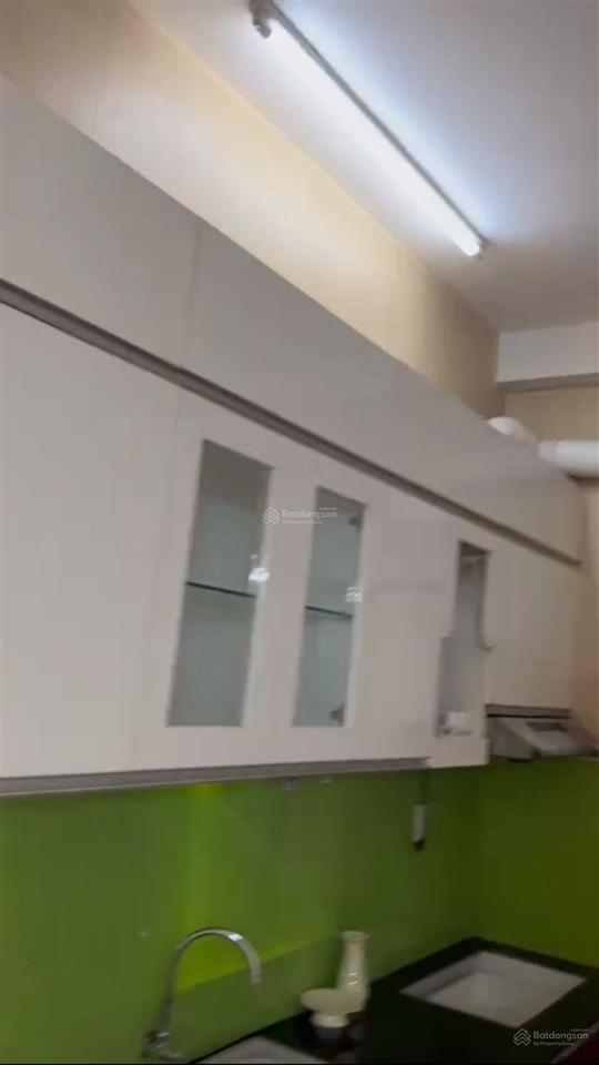 Bán căn góc chỉ 2 tỷ 7 chung cư hùng vương có thang máy 60 m2 sổ hồng lâu dài vay ngân hàng dễ dàng