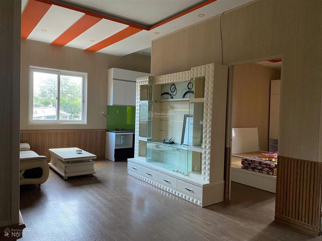 Bán căn góc chỉ 2 tỷ 7 chung cư hùng vương có thang máy 60 m2 sổ hồng lâu dài vay ngân hàng dễ dàng