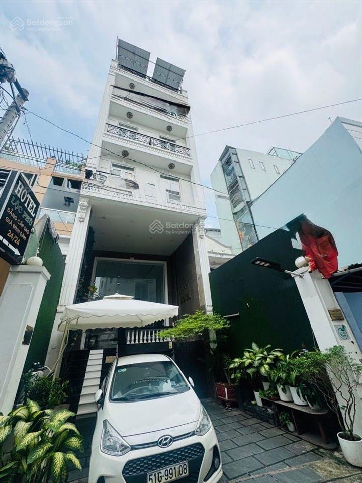 Bán nhà phú nhuận, hẻm xe hơi dtcn 152.8m2, khu phan xích long, nhiêu tứ, giá 18.5 tỷ còn tl