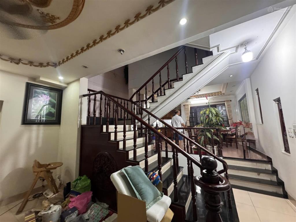 Biệt thự 5 tầng phú nhuận  xe hơi ngủ nhà  thích quảng đức  90m vuông a4  6x17  giá 14.99 tỷ