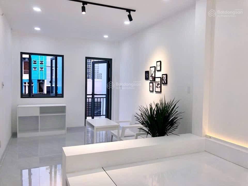 Bán chdv 5 tầng phú nhuận  hẻm xe hơi thông  phan xích long  75m2  giá 11.9 tỷ