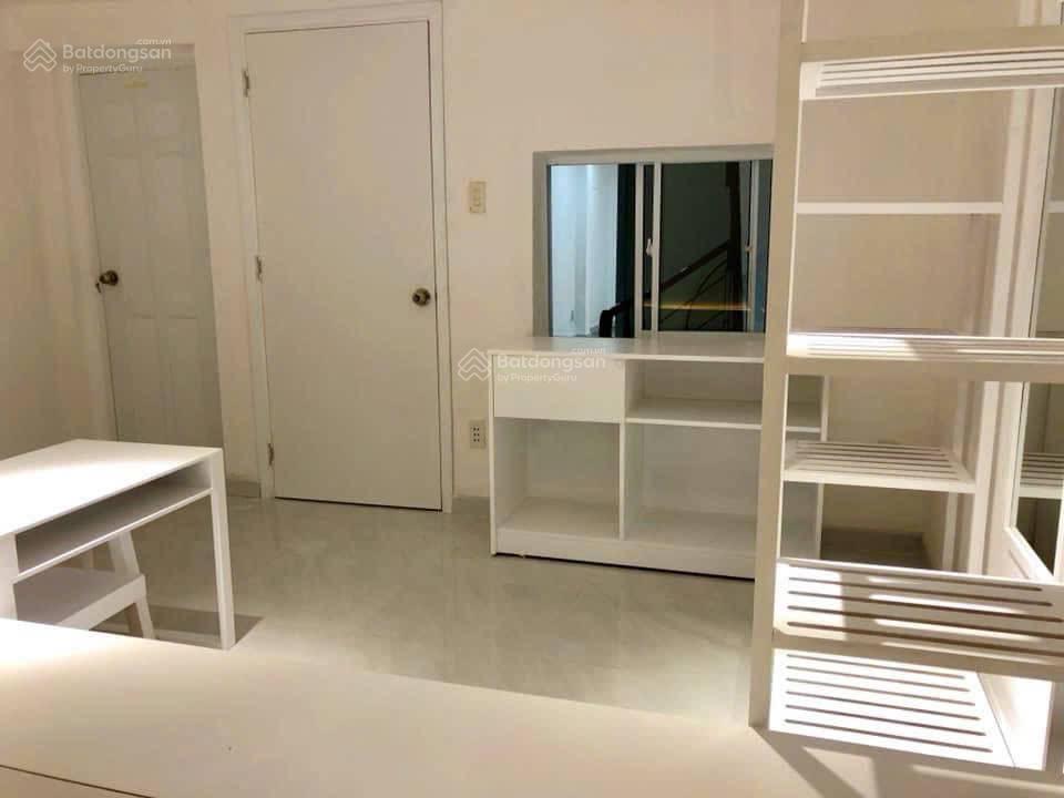 Bán chdv 5 tầng phú nhuận  hẻm xe hơi thông  phan xích long  75m2  giá 11.9 tỷ