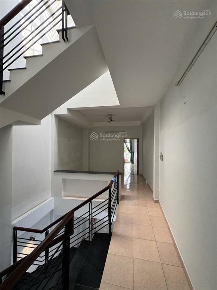 Bán nhà 3 tầng bình thạnh  hẻm xe hơi  hoàng hoa thám  90m²  giá 11.5 tỷ