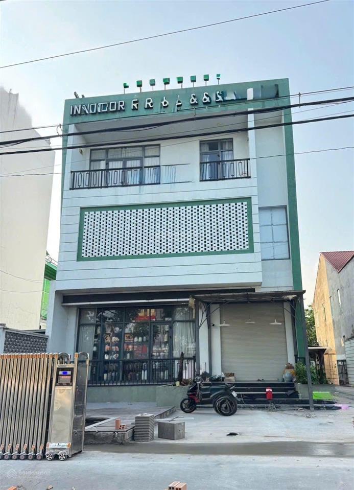 Tòa nhà 650m2 mặt tiền phạm ngọc thạch, phường bình dương