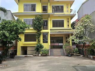 Cho thuê tòa nhà 650m2 mặt tiền đlbd