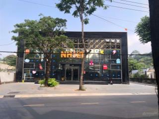 Mbkd 1.100m2 mặt tiền ngay ngã 6 tdm