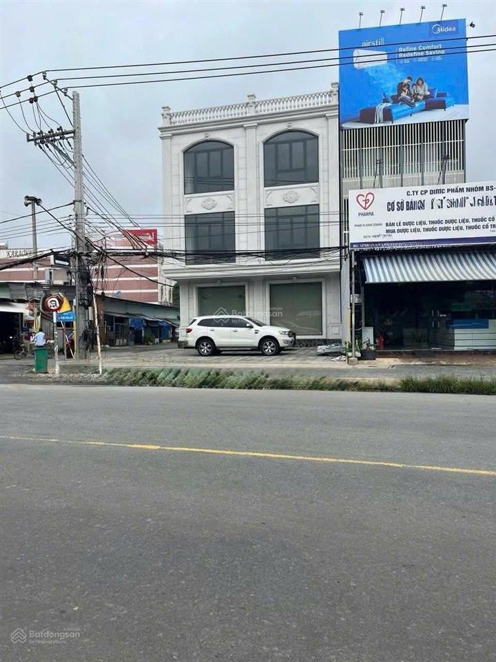 Mbkd  showroom  vp đẹp ngay trung tâm thành phố mới, bình dương